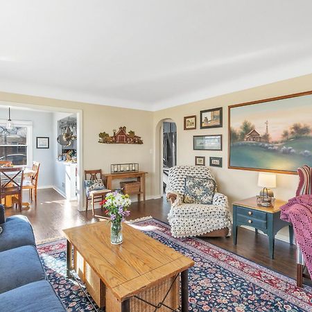 The Dawdy Haus Bed And Breakfast Frankenmuth Bagian luar foto